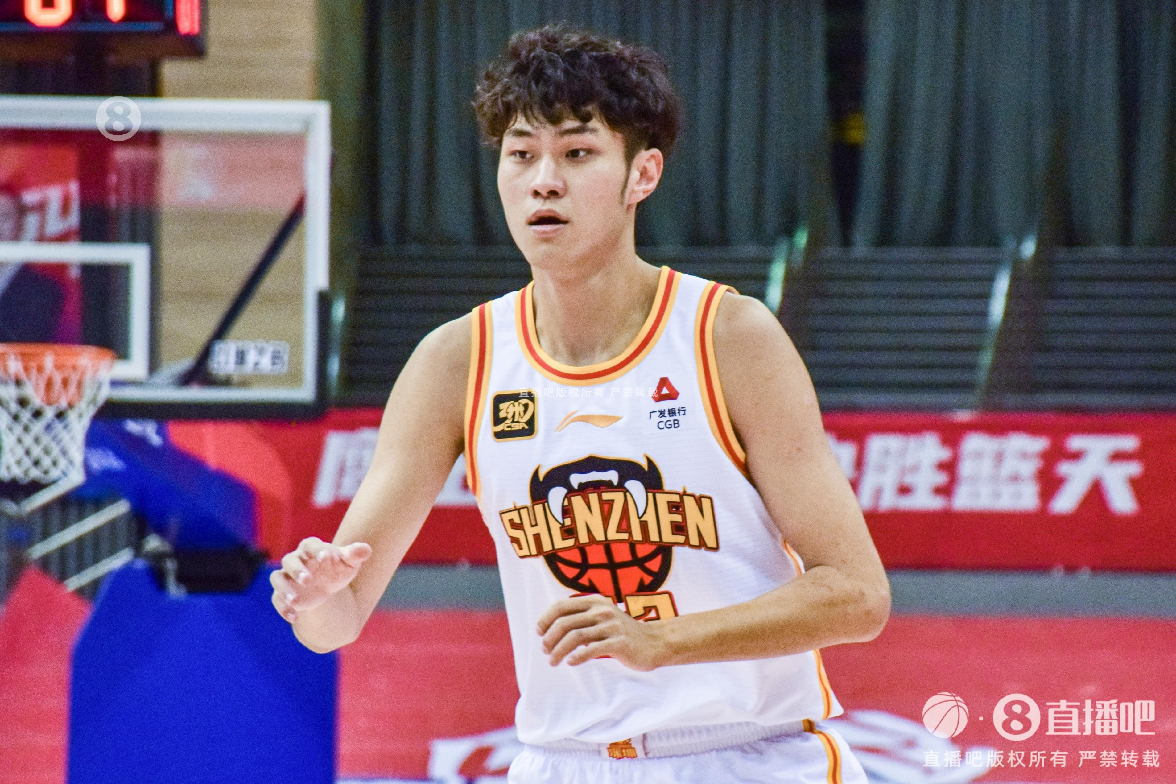 表現(xiàn)出色！王浩然14中7拿到20分3板6助2斷 正負(fù)值+30
